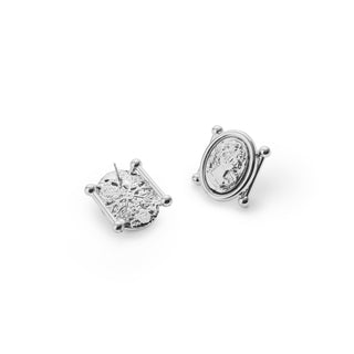 Cammeo Studs